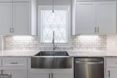 601 Pine Point Circle, Valdosta, GA 31602 - Photo 17