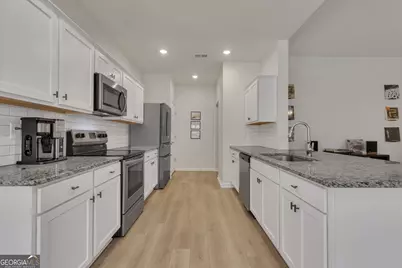 582 Griffin Street, Grantville, GA 30220 - Photo 17