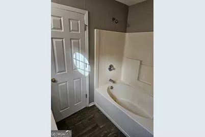 180 Brookview Drive, Riverdale, GA 30274 - Photo 17