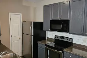 180 Brookview Dr, Riverdale, GA 30274 - Photo 11