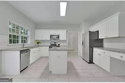 11420 Crossington Road, Johns Creek, GA 30005 - Photo 13