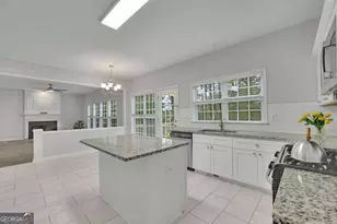 11420 Crossington Rd, Johns Creek, GA 30005 - Photo 15