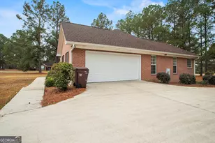 1901 Erin Way, Statesboro, GA 30458 - Photo 25