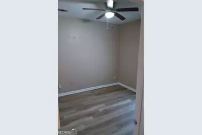 2065 Ml King Jr. Drive NW, Atlanta, GA 30310 - Photo 5