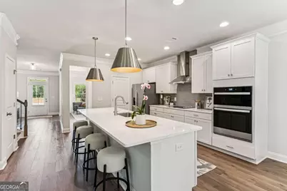 5574 Overlook Drive, Flowery Branch, GA 30542 - Photo 11