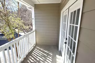 6115 Woodland Ln, Alpharetta, GA 30009 - Photo 7