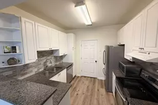 6115 Woodland Ln, Alpharetta, GA 30009 - Photo 11