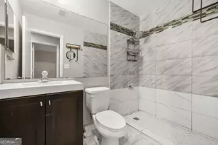 1201 Realm Ln, Lawrenceville, GA 30044 - Photo 15