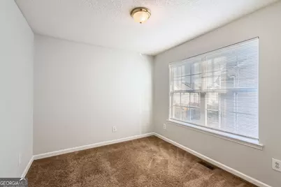 11381 Michelle Way, Hampton, GA 30228 - Photo 9