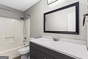 658 Hunt Station Dr, Lawrenceville, GA 30044 - Photo 11