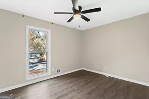 658 Hunt Station Dr, Lawrenceville, GA 30044 - Photo 15