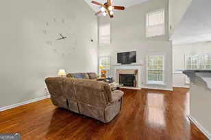 39 Hawthorne Pl, Sharpsburg, GA 30277 - Photo 11