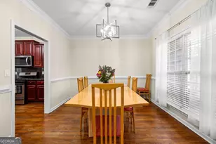 39 Hawthorne Pl, Sharpsburg, GA 30277 - Photo 9