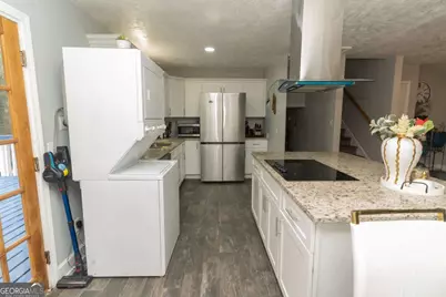 4161 Summer Place, Snellville, GA 30039 - Photo 9