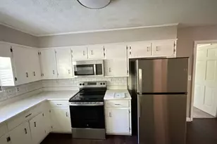 500 Carillon Ct, Stone Mountain, GA 30083 - Photo 5