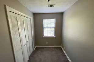 500 Carillon Ct, Stone Mountain, GA 30083 - Photo 17