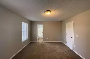 1374 To Lani Farm Rd, Stone Mountain, GA 30083 - Photo 11