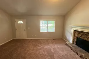 194 Spring Leaf Dr, Dallas, GA 30157 - Photo 3