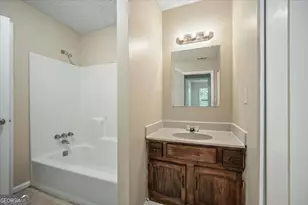 5426 Martins Crossing Rd, Stone Mountain, GA 30088 - Photo 15
