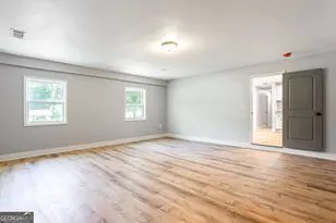 3652 Sweetbriar Cir, Lithia Springs, GA 30122 - Photo 15