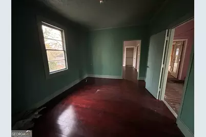 88 E Stephens Street, Winder, GA 30680 - Photo 11