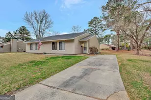 107 Ridgeview, Peachtree City, GA 30269 - Photo 1