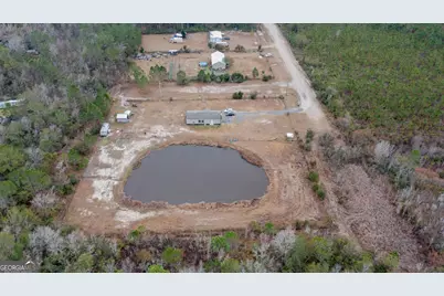 264 Wheat Street, Saint George, GA 31562 - Photo 5