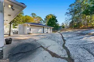 1490 NW Enchanted Lake, Conyers, GA 30012 - Photo 5