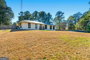 1490 NW Enchanted Lake, Conyers, GA 30012 - Photo 3