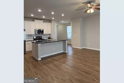 3619 Canyon Springs Drive, Oakwood, GA 30566 - Photo 9