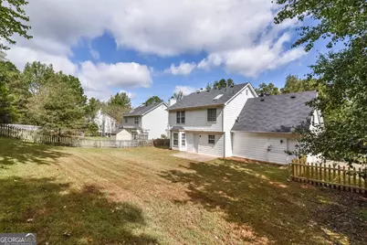 2935 Emerson Lake Drive, Snellville, GA 30078 - Photo 15