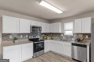 1307 Dayle Ct, Macon, GA 31217 - Photo 3