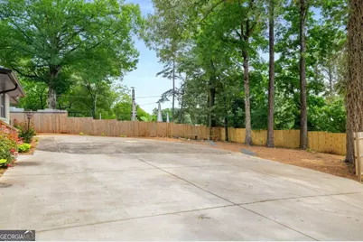 3154 North Druid Hil Road, Decatur, GA 30033 - Photo 5