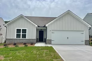 118 Charleston Ln, Milner, GA 30257 - Photo 1