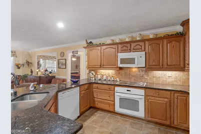 1220 Lake Stone Lea Drive, Oxford, GA 30054 - Photo 17