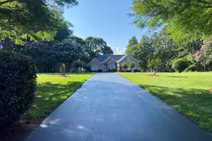 1220 Lake Stone Lea Dr, Oxford, GA 30054 - Photo 7