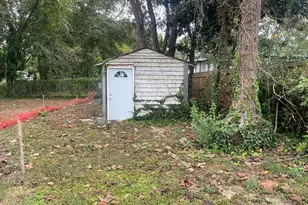 1481 Venetian Dr SW, Atlanta, GA 30311 - Photo 3