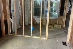 1481 Venetian Dr SW, Atlanta, GA 30311 - Photo 7