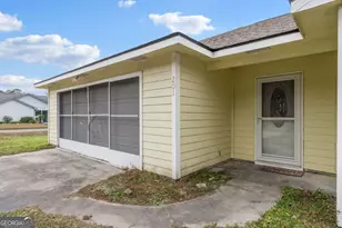 201 Lake Wisteria Dr, Kingsland, GA 31548 - Photo 3