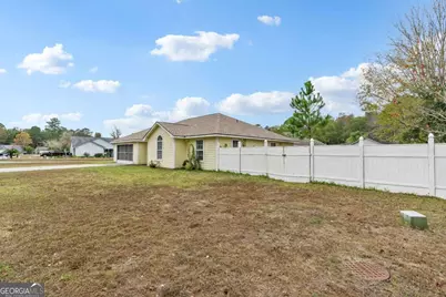 201 Lake Wisteria Drive, Kingsland, GA 31548 - Photo 5