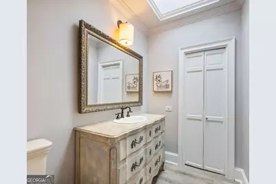 3636 Peachtree Road NE #405, Atlanta, GA 30319 - Photo 15