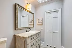 3636 Peachtree Rd NE, Atlanta, GA 30319 - Photo 15