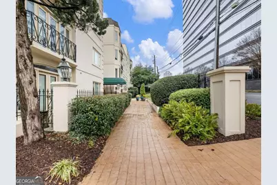 3636 Peachtree Road NE #405, Atlanta, GA 30319 - Photo 23