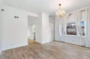 3636 Peachtree Rd NE, Atlanta, GA 30319 - Photo 17