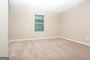 3773 Kathryn Dr SW, Atlanta, GA 30331 - Photo 11