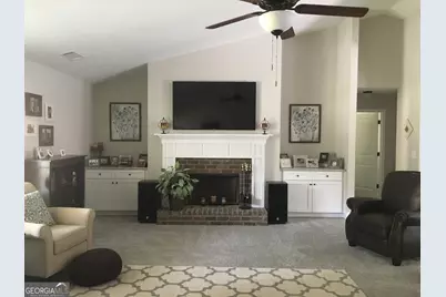 561 Oconee Lane, Commerce, GA 30529 - Photo 9