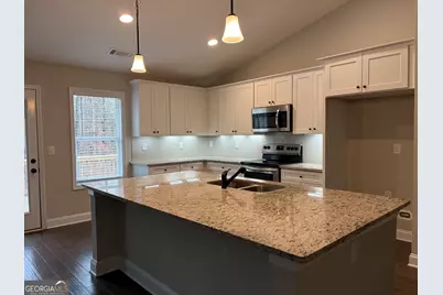 561 Oconee Lane, Commerce, GA 30529 - Photo 3