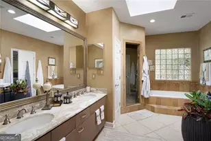 5264 Brooke Ridge Dr, Dunwoody, GA 30338 - Photo 17