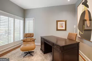 5264 Brooke Ridge Dr, Dunwoody, GA 30338 - Photo 3