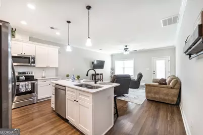 309 Charles Gray Boulevard, Perry, GA 31069 - Photo 9